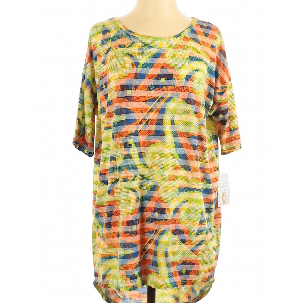 2/$20 LulaRoe Irma Shirt